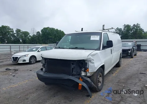 2009 Chevrolet Express 2500 Work Van from USA, damaged, VIN 1GCGG29K291115586